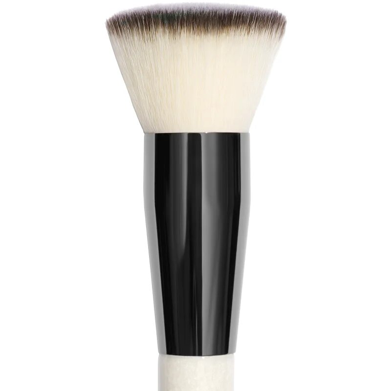 Chantecaille Buff and Blur Brush štětec 1 ks