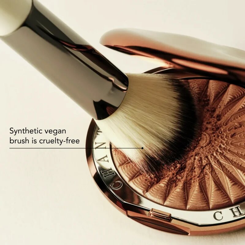 Chantecaille Sculpt Contour Brush konturovací štětec 1 ks