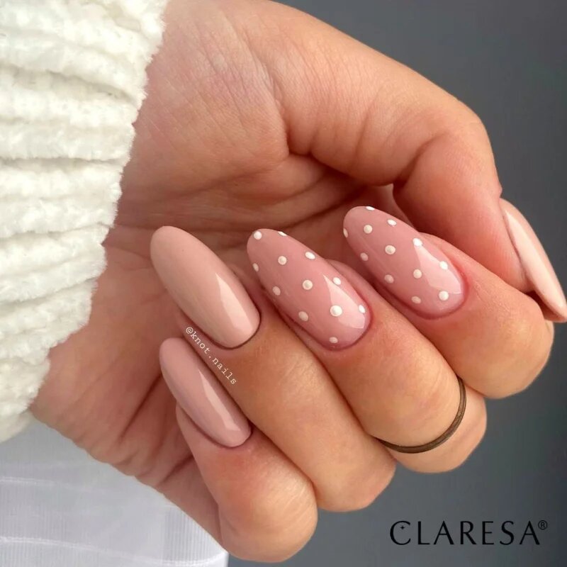 Claresa SoakOff UV/LED Color Love Story gelový lak na nehty odstín 2 5 g