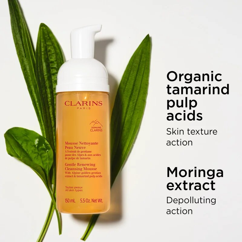 Clarins Cleansing Gentle Renewing Cleansing Mousse jemná čisticí pěna pro všechny typy pleti 150 ml