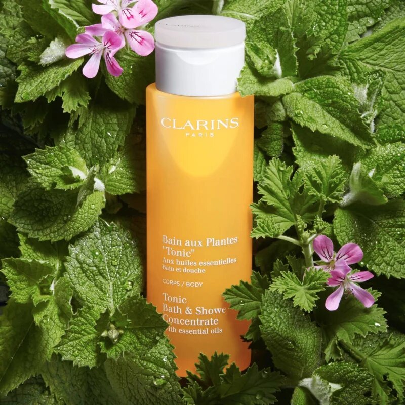 Clarins Tonic Bath & Shower Concentrate sprchový a koupelový gel s esenciálními oleji 200 ml