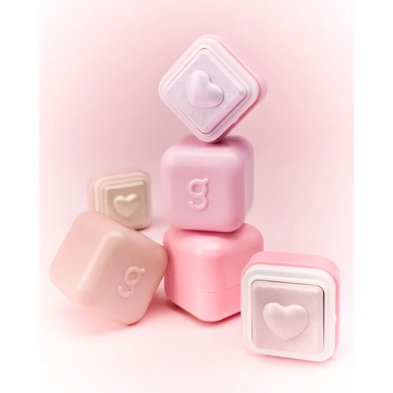 Colorgram Milk Bling Heartlighter rozjasňovač pro dokonalý vzhled odstín 05 Spring Pink Blossom 2.2 g