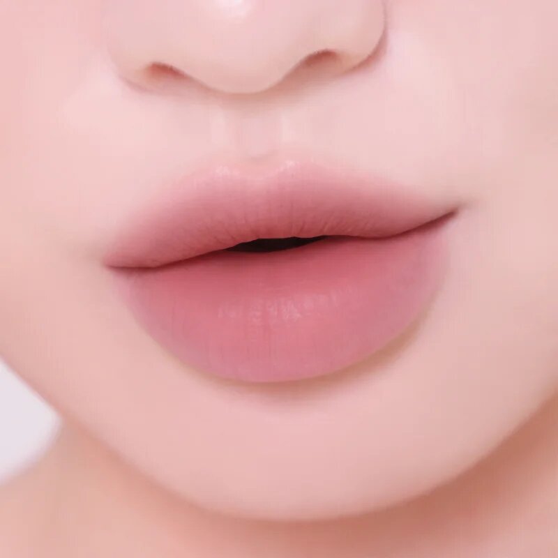 Colorgram Nude Blur Tint matná barva na rty s hydratačním účinkem odstín 07 Geek Rose 5 g