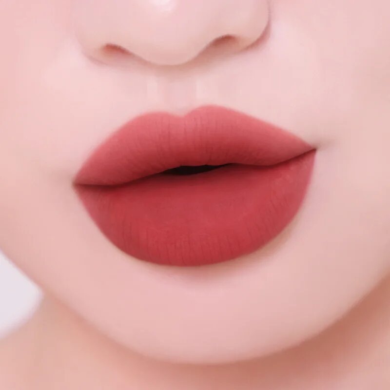 Colorgram Nude Blur Tint matná barva na rty s hydratačním účinkem odstín 13 Burnt Marron 5 g