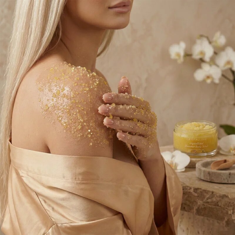 Crystallove Clear Quartz Shimmer Body Scrub tělový peeling 200 g