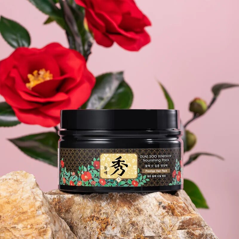 DAENG GI MEO RI Dlae Soo Intensive Nourishing Pack hloubkově vyživující maska pro poškozené vlasy 200 ml
