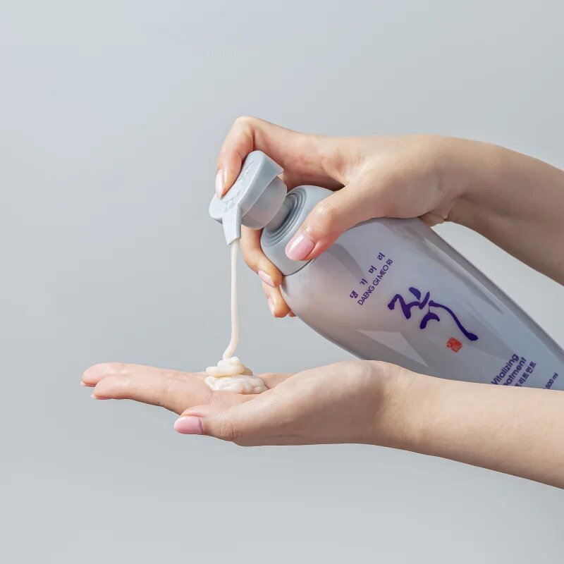 DAENG GI MEO RI Jin Gi Vitalizing Treatment revitalizační kondicionér pro výživu a lesk 500 ml