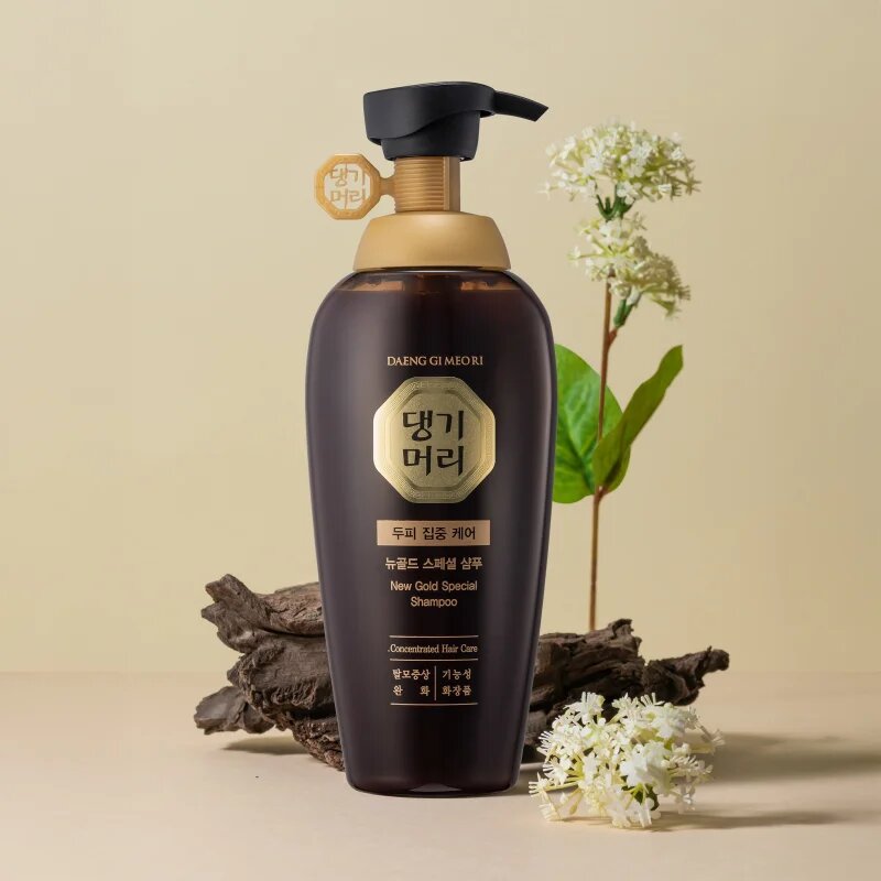 DAENG GI MEO RI New Gold Special Shampoo posilující šampon pro mastné vlasy 500 ml