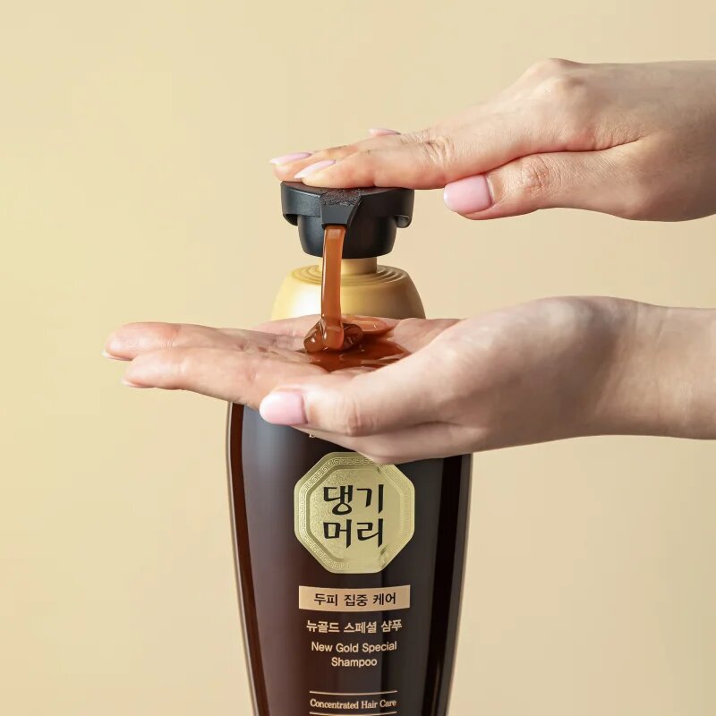 DAENG GI MEO RI New Gold Special Shampoo posilující šampon pro mastné vlasy 500 ml