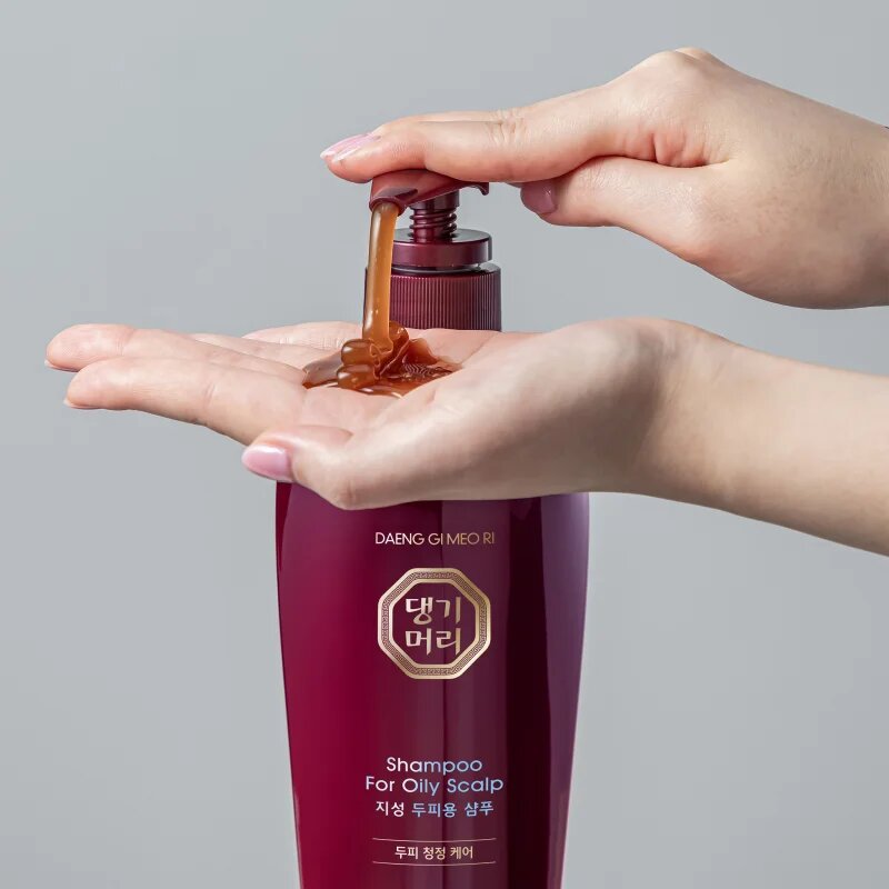 DAENG GI MEO RI Oily scalp Shampoo hloubkově čisticí šampon pro mastnou pokožku hlavy 500 ml
