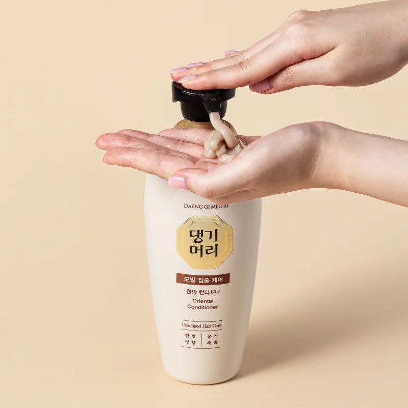 DAENG GI MEO RI Oriental Conditioner pečující kondicionér pro suché namáhané vlasy 500 ml