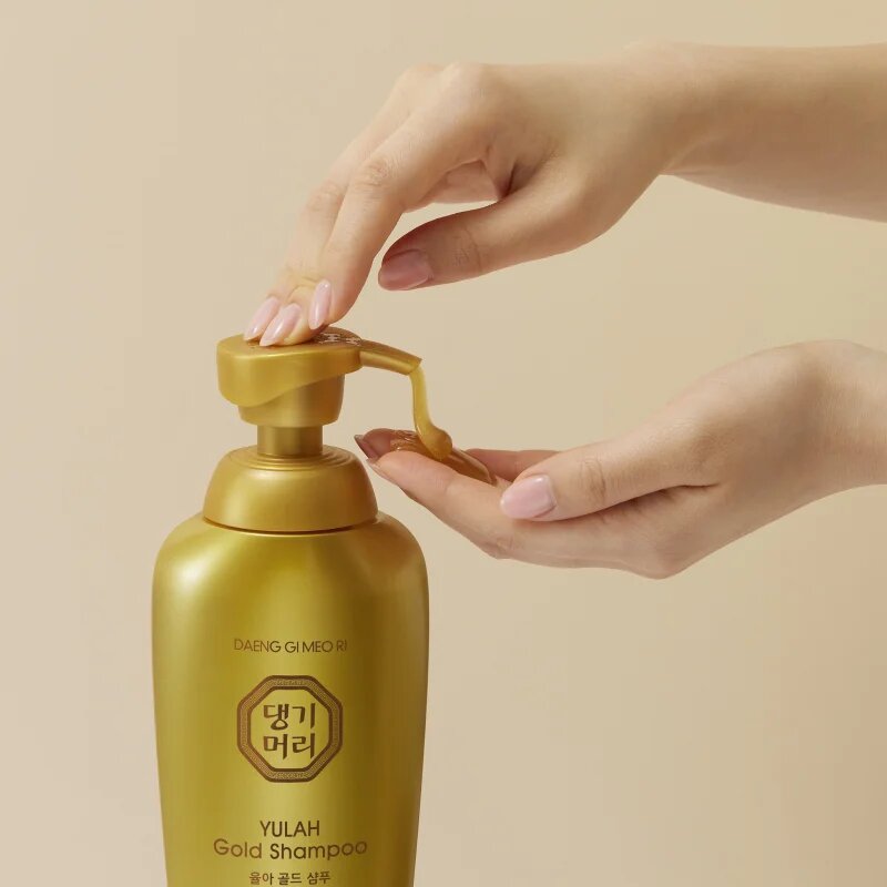 DAENG GI MEO RI Yula Gold Shampoo intenzivně vyživující šampon pro posílení a lesk vlasů 500 ml