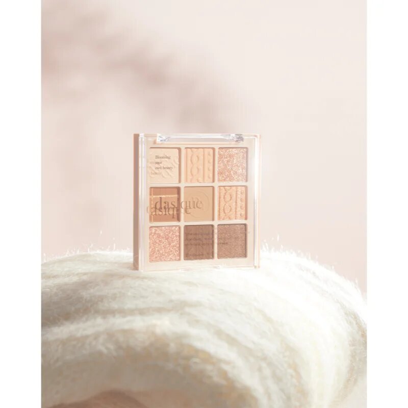 Dasique Eye Shadow Palette paletka očních stínů odstín 15 Beige Knit 7 g