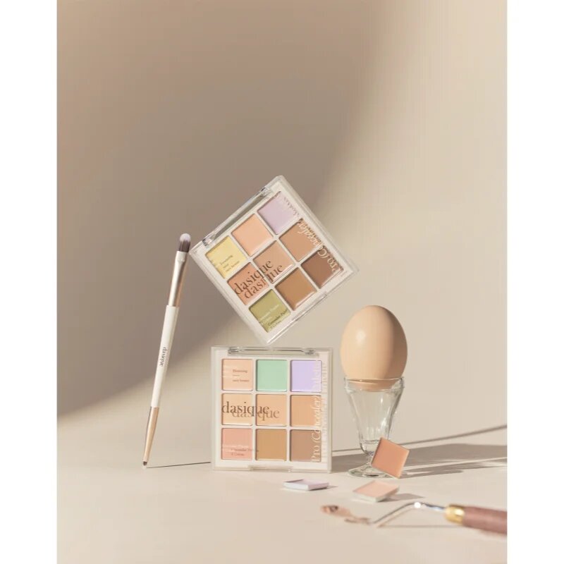 Dasique Pro Concealer Palette paleta korektorů pro pleť s nedokonalostmi odstín 02 Medium Cover 8 g