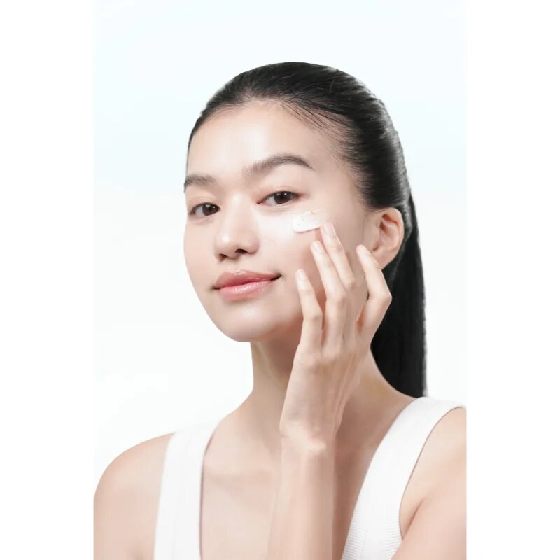 Dear Klairs Vitamin Toning Barrier Cream rozjasňující hydratační krém pro posílení pleťové bariéry 60 g