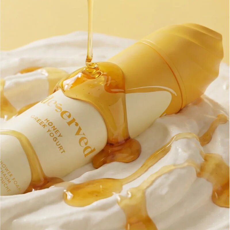 DESERVED Whipped Shower Foam Honey Greek Yogurt sprchová pěna na tělo 250 ml