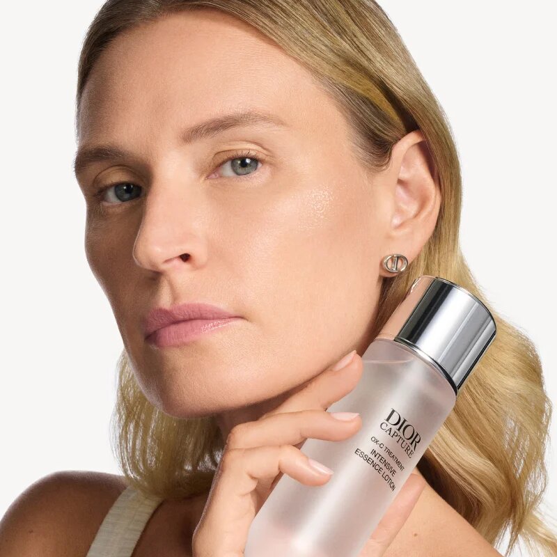 DIOR Capture Intensive Essence Lotion Pleťová esence na obličej – Vysoce účinná péče proti stárnutí 175 ml