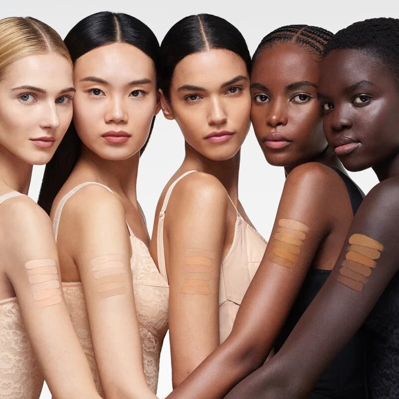 Dolce&Gabbana Everlast Concealer dlouhotrvající korektor odstín 14 Light Medium - Peach Undertones 11 ml