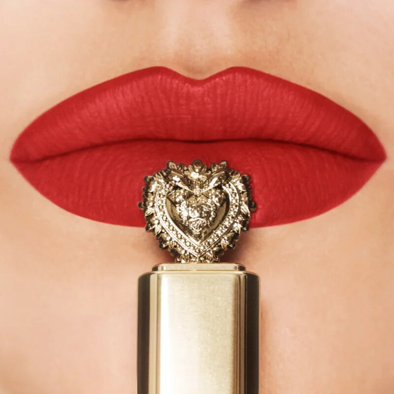 Dolce&Gabbana Flawless Everkiss Liquid Lip lehká tekutá matná rtěnka odstín DEVOTION 405 5 ml