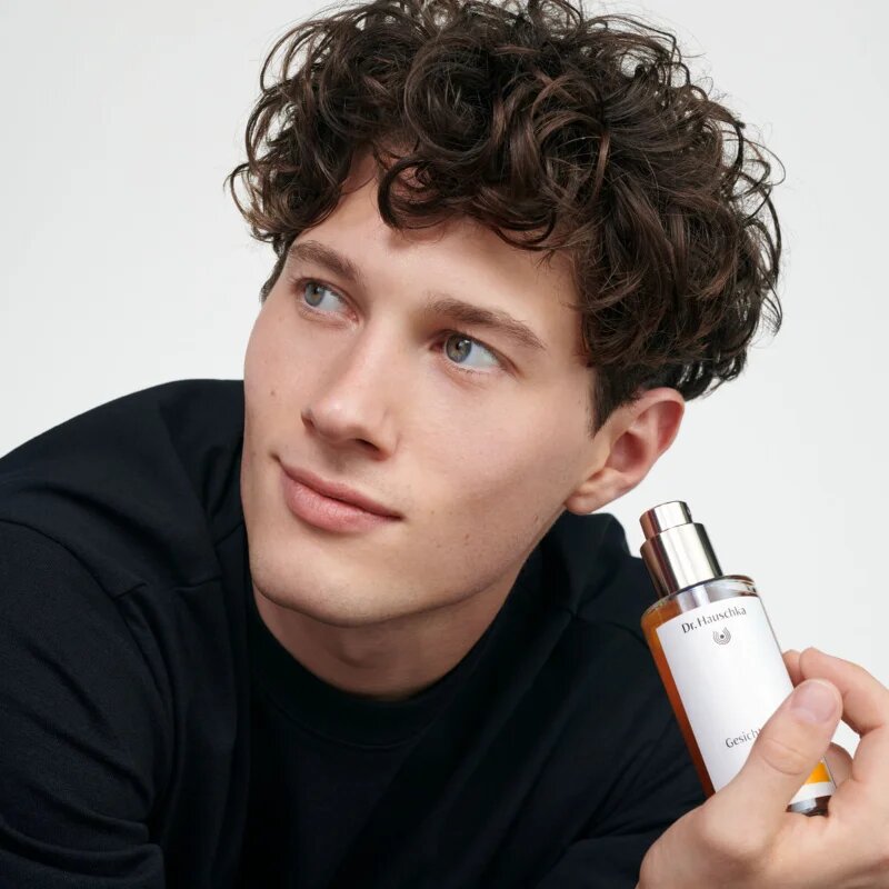 Dr. Hauschka Cleansing And Tonization pleťové tonikum ve spreji pro normální a suchou pleť 100 ml