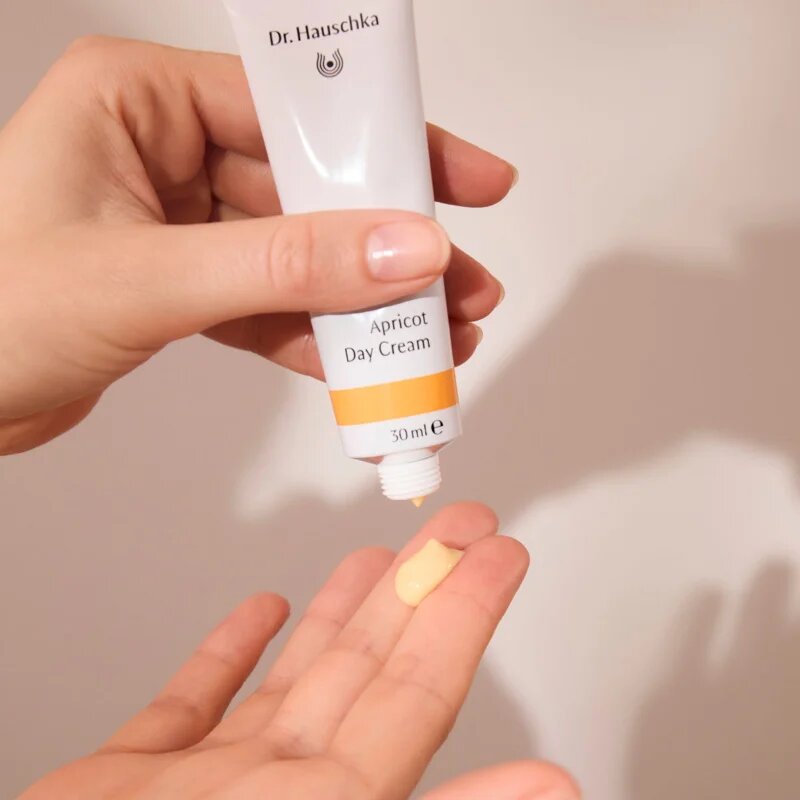 Dr. Hauschka Facial Care revitalizační krém pro suchou pleť 30 ml