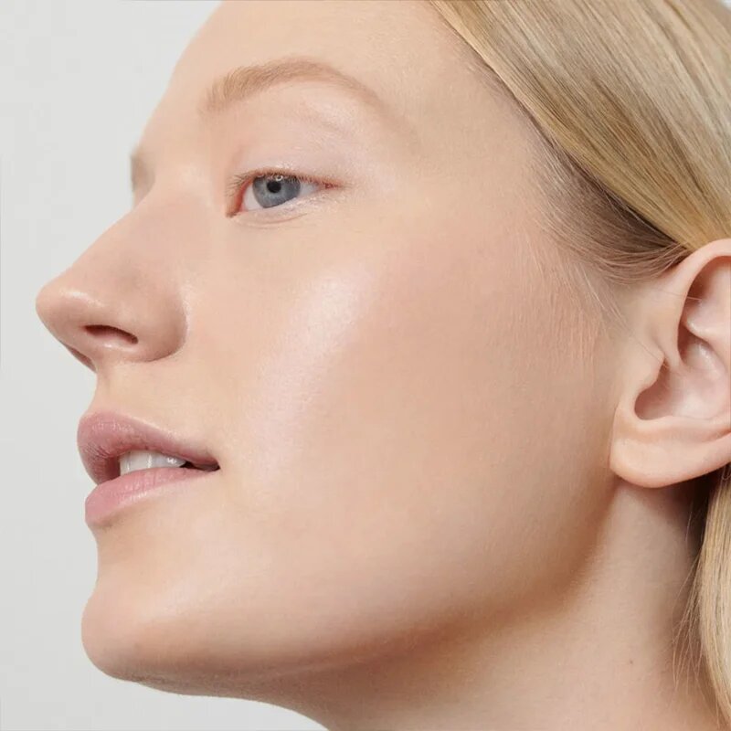 Dr. Hauschka Make-Up Foundation lehký make-up odstín 01 macadamia 30 ml