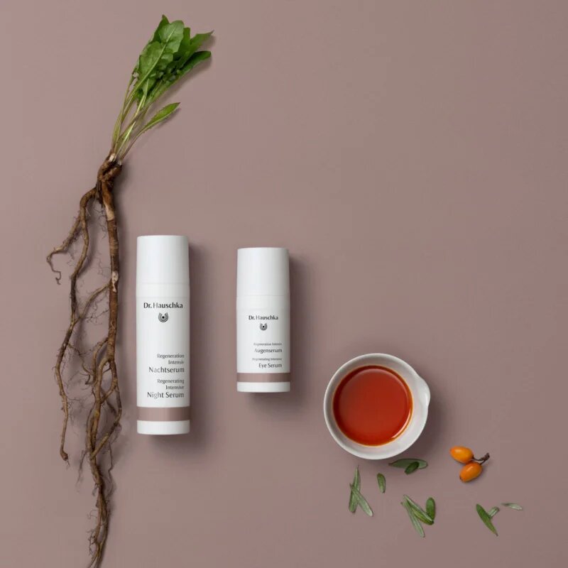 Dr. Hauschka Regeneration Intensive noční sérum proti vráskám 30 ml