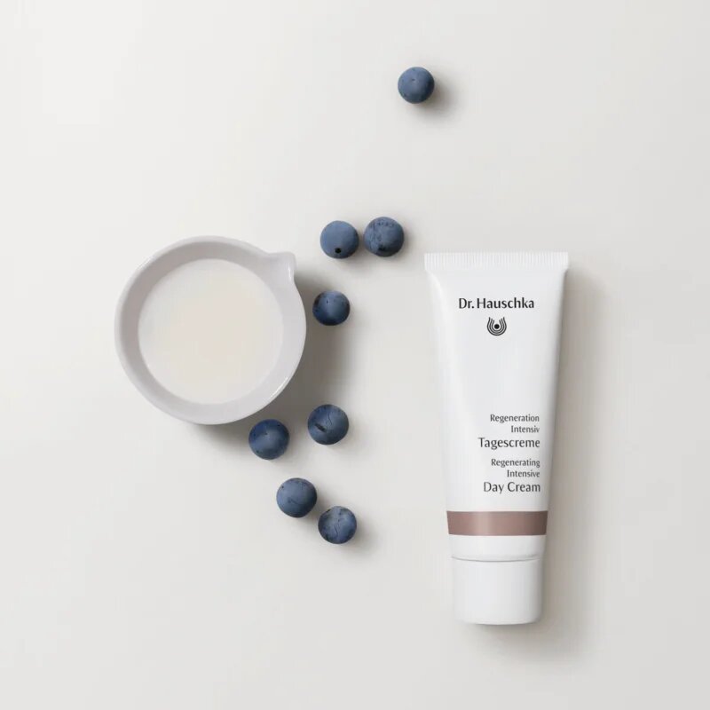 Dr. Hauschka Regeneration Intensive regenerační denní krém proti vráskám 40 ml