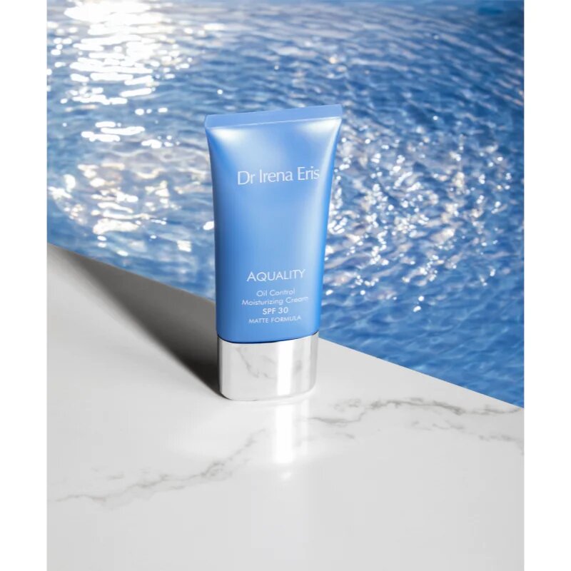 Dr Irena Eris Aquality Oil-Control Moisturizing Cream hloubkově hydratační krém proti vráskám SPF 30 50 ml