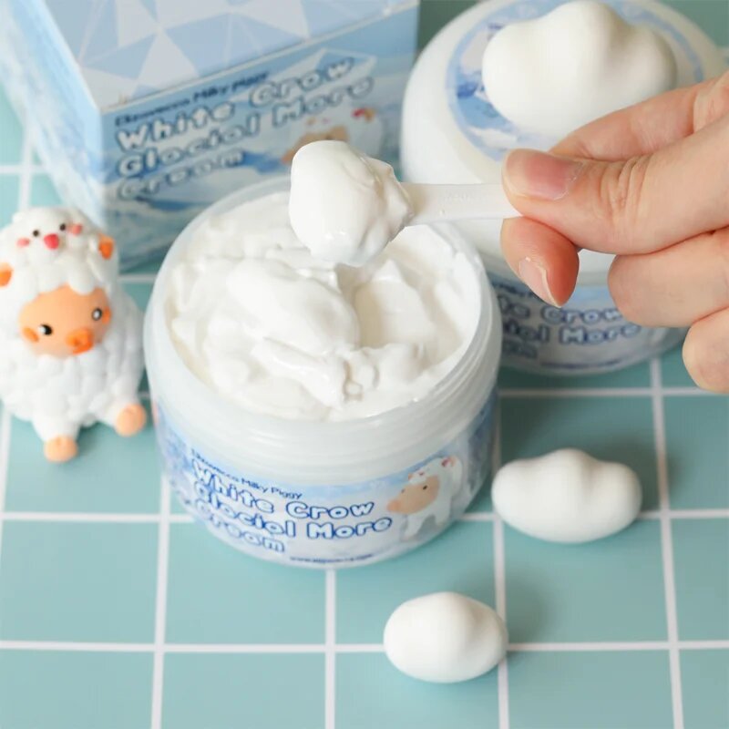 Elizavecca Milky Piggy White Crow Glacial More Cream rozjasňující hydratační krém 100 ml