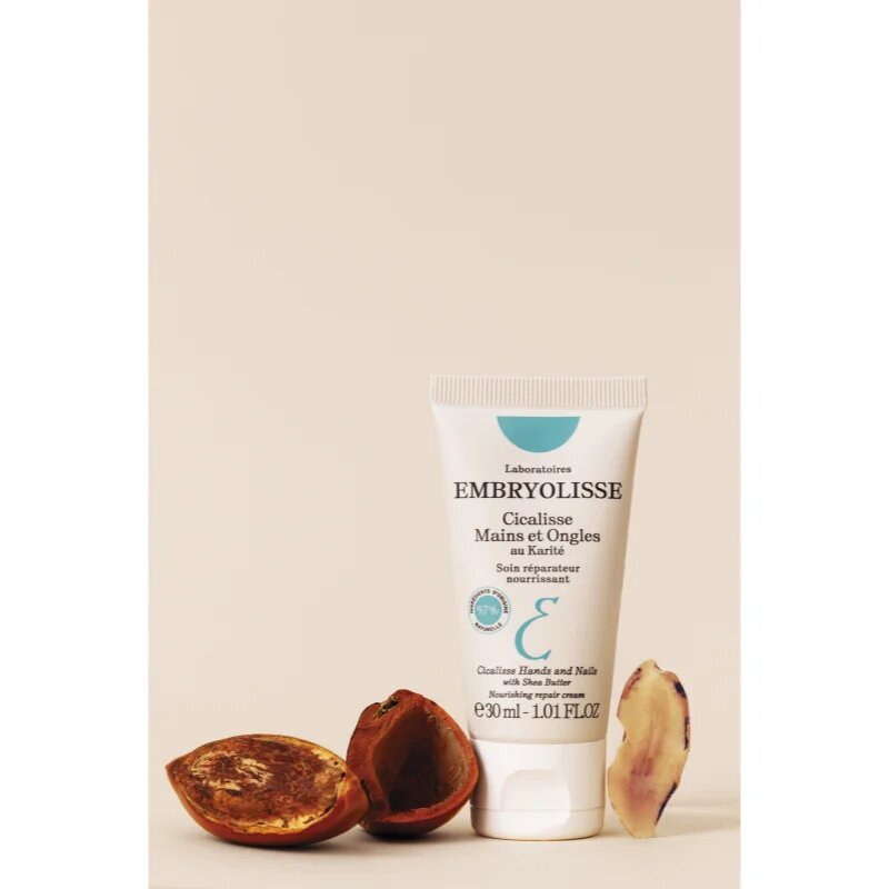 Embryolisse MOISTURIZATION AND REGENERATION zjemňující a vyživující krém na ruce 30 ml