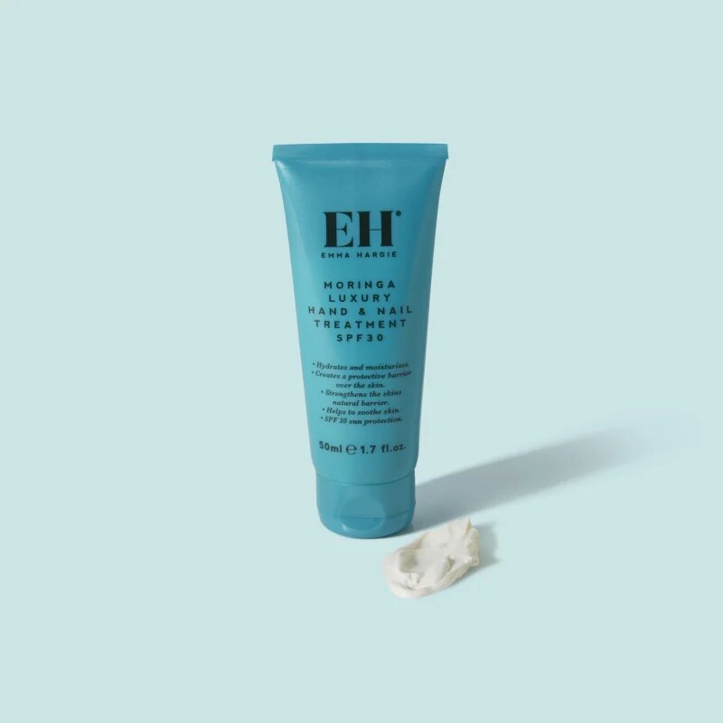 Emma Hardie Amazing Body Moringa Luxury Body Butter tělové máslo s hydratačním a zklidňujícím účinkem 50 ml