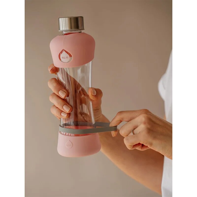 EQUA Active skleněná láhev na vodu Berry 550 ml
