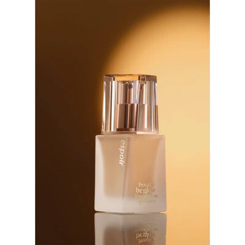 espoir Pro Tailor Foundation Be Glow hydratační make-up pro rozjasnění pleti odstín 20 Vanilla 30 g