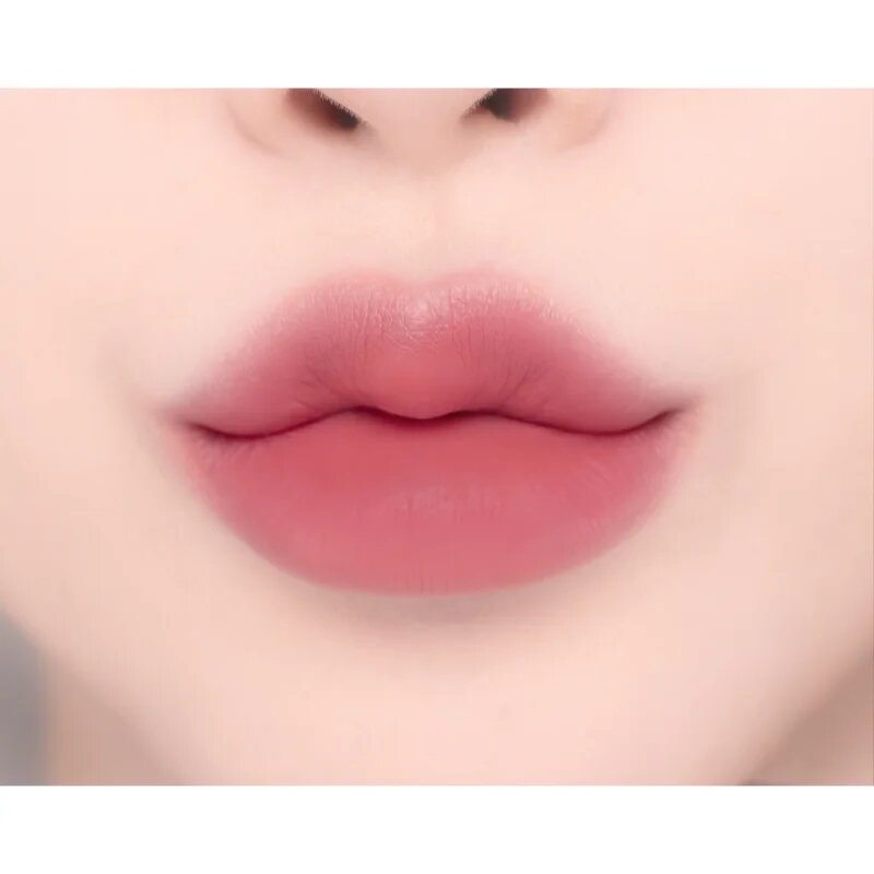 espoir The Sleek Lipstick Cream Matte krémová rtěnka s matným efektem odstín Vacance 0.9 g