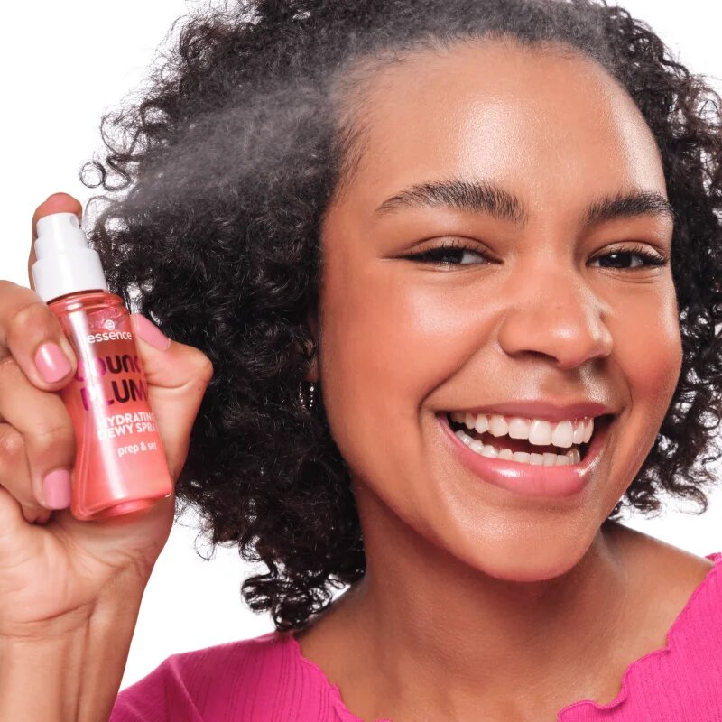 essence bouncy PLUMP fixační sprej na make-up s hydratačním účinkem 50 ml