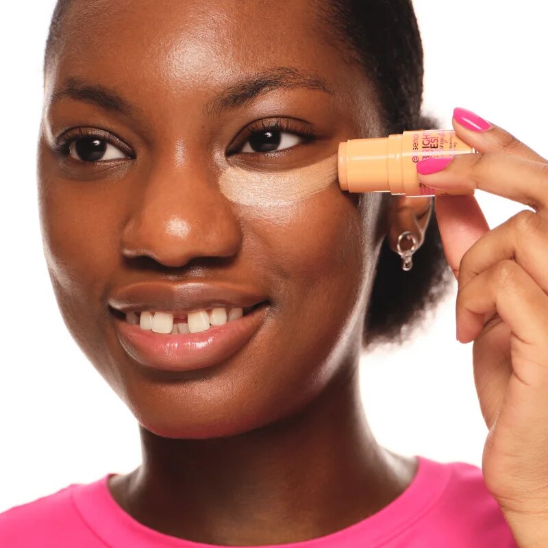essence BRIGHT EYES! rozjasňující tyčinka na oči odstín 02 Warm Honey 5.5 ml