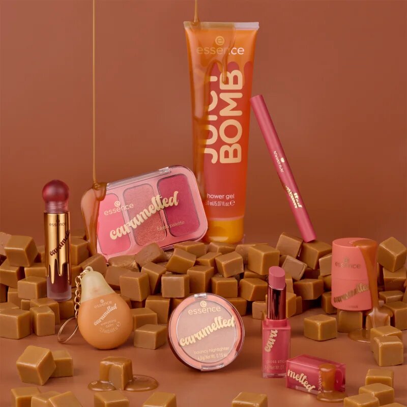 essence caramelted hydratační maska na rty s vůní karamelu 01 Caramelt Me Softly 12 g