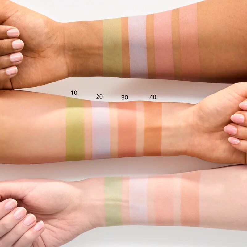 essence CC COVERstick krémový korektor v tyčince odstín 30 Pink 6 g