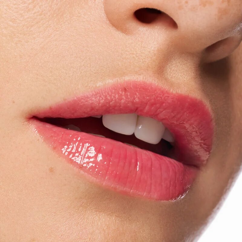 essence Chili Bomb lesk na rty pro větší objem 10 ml