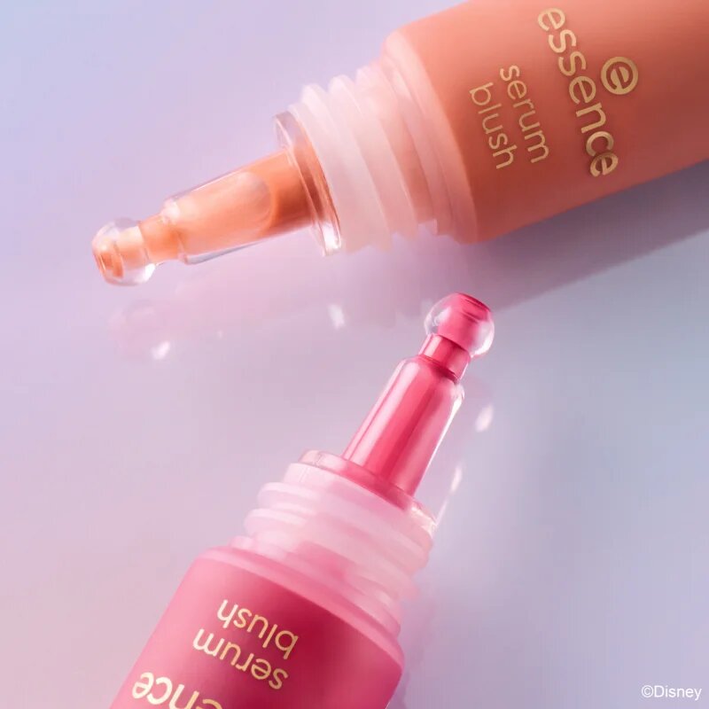essence Disney The Little Mermaid tekutá tvářenka odstín 17 ml