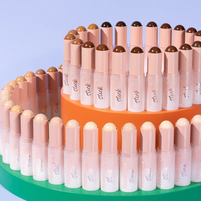 essence FOUNDATION Stick dlouhotrvající make-up v tyčince odstín 131 10 g