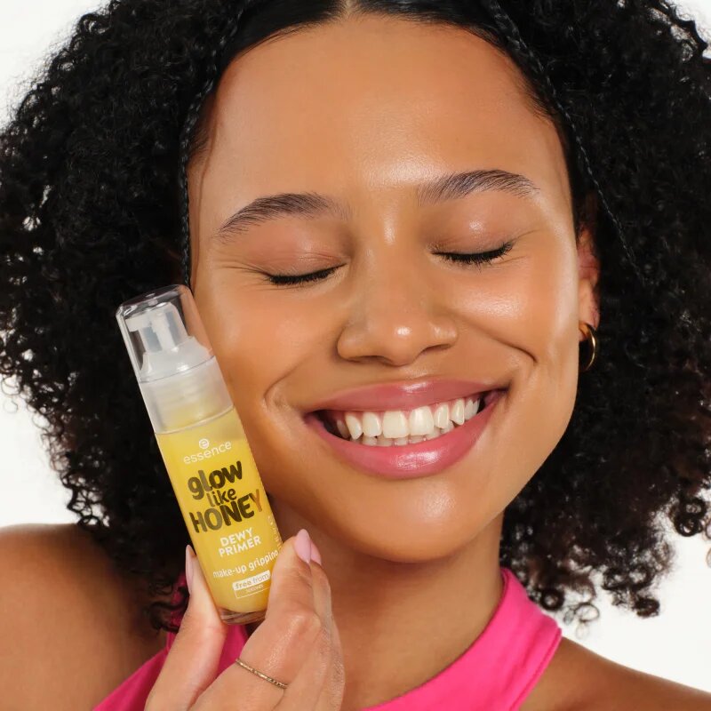 essence glow like HONEY rozjasňující podkladová báze s gelovou texturou 30 ml
