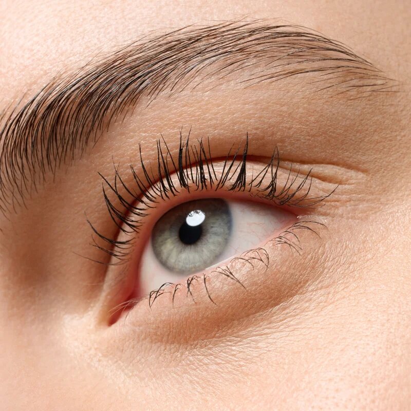 essence I LOVE CURL voděodolná řasenka pro objem černá 10 ml