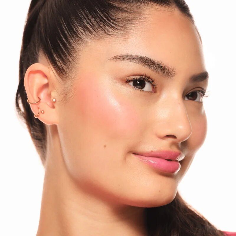 essence Juicy Berry Tinted tekutá tvářenka a lesk na rty 3 g