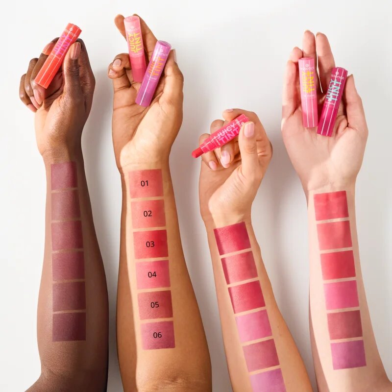 essence JUICY TINT fix na rty odstín 03 Cherry Crush 3.5 ml
