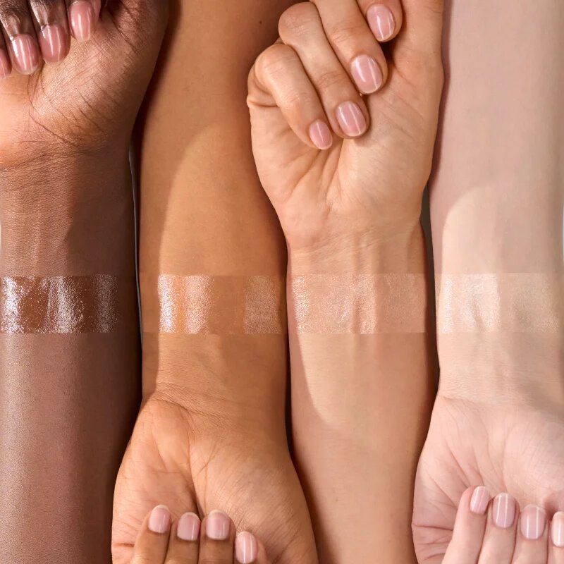 essence milky GLAZED hydratační podkladová báze pod make-up s rozjasňujícím efektem 50 ml