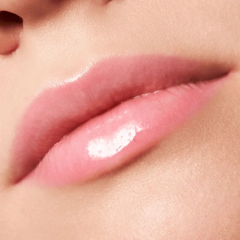 essence The Super Balm pečující lesk na rty odstín 01 Balmazing! 5 ml
