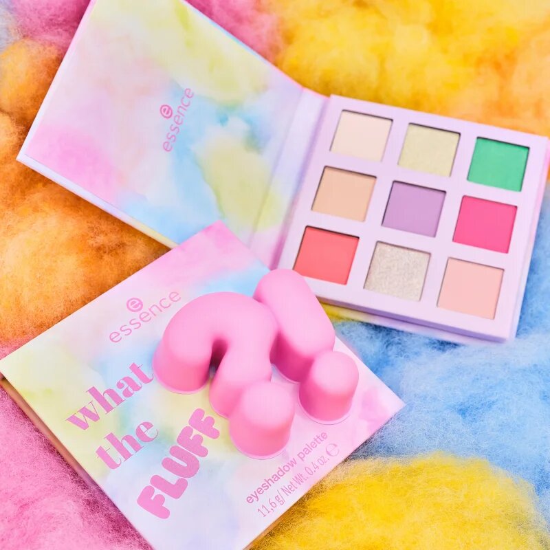 essence WHAT THE FLUFF?! paletka očních stínů odstín 01 Cotton Candy Skies 11.6 g