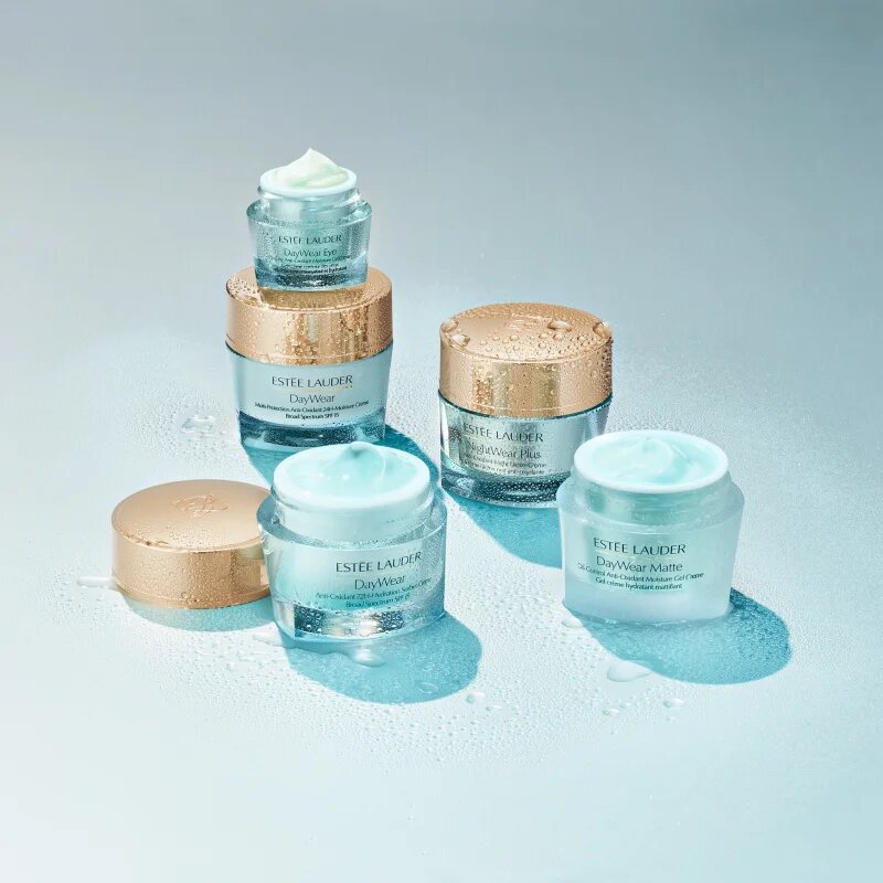 Estée Lauder DayWear Multi-Protection Anti-Oxidant 24H-Moisture Creme denní ochranný krém pro suchou pleť SPF 15 50 ml